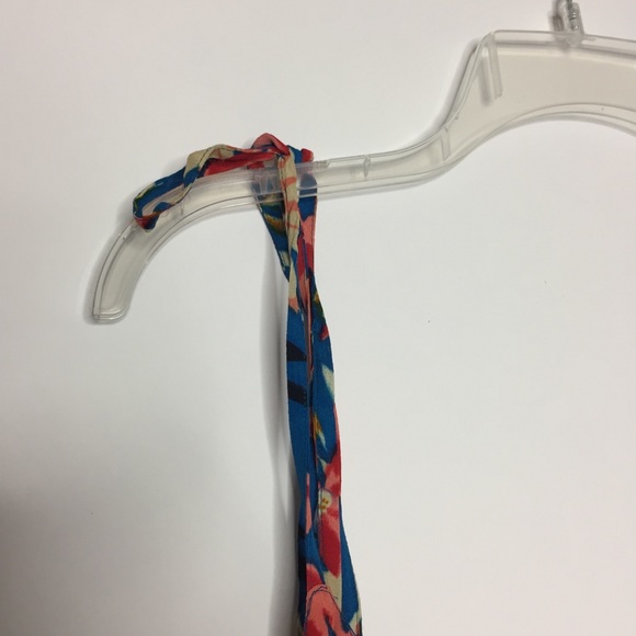 Topshop Crisscross Cutout Waist Floral Romper 8 - Picture 10 of 11